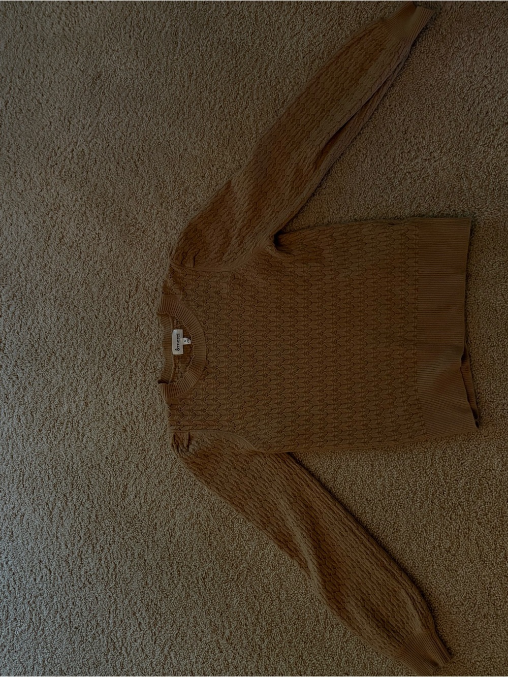 Crewneck Cable Knit Sweater in Camel